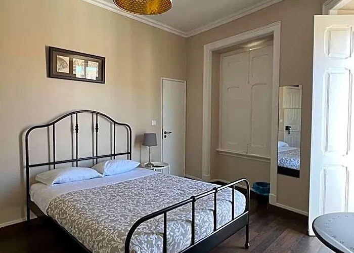 Suites & Apartments Dp Vfxira